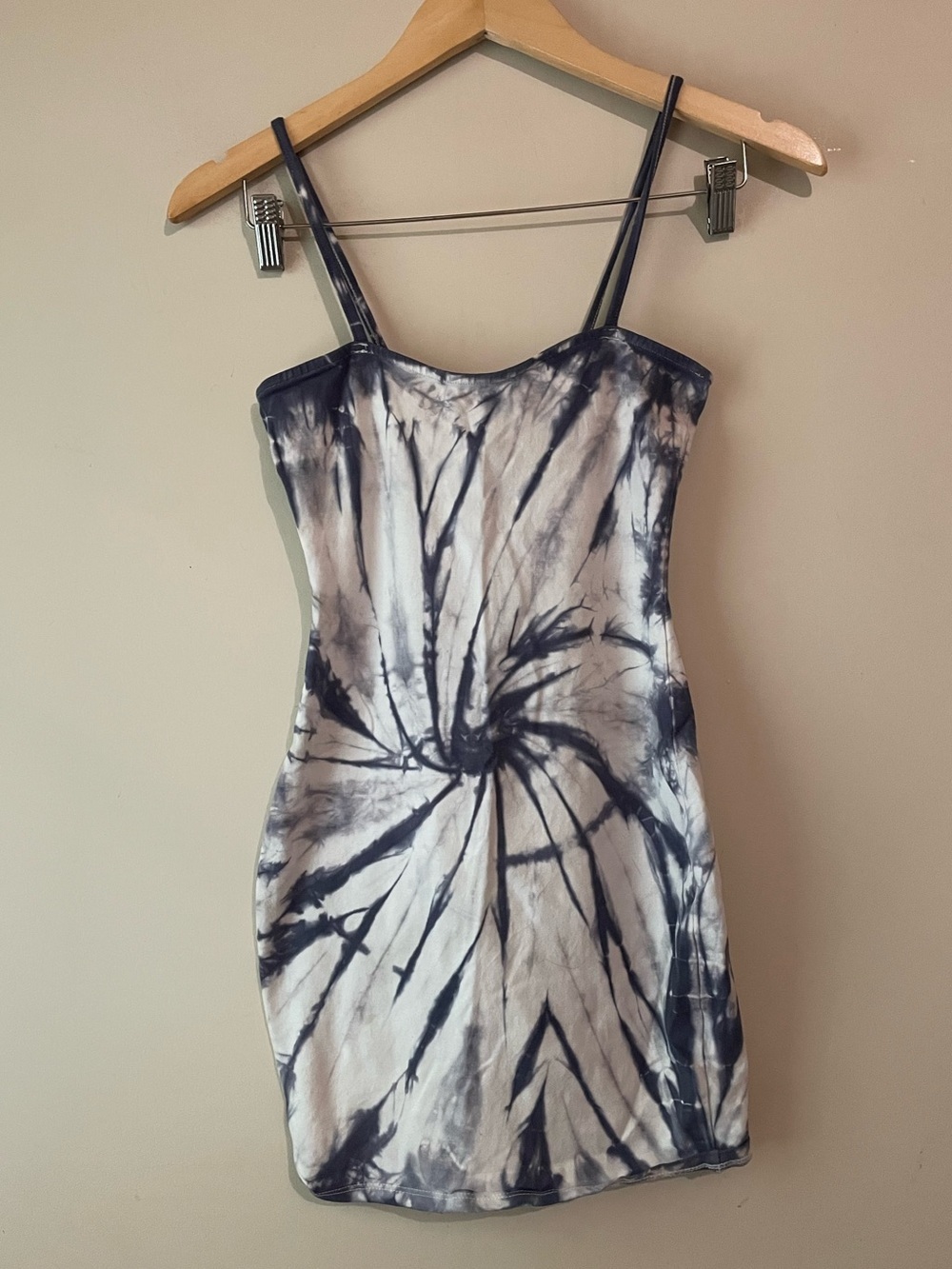 H&M Divided | Fitted Mini Dress SZ XSS
